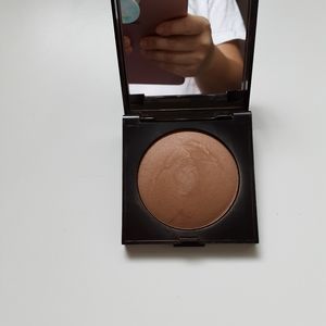 Laura mercier bronzer 02